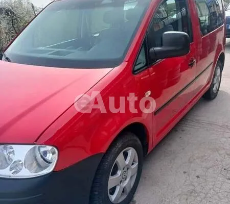 Volkswagen Caddy — polovni automobil