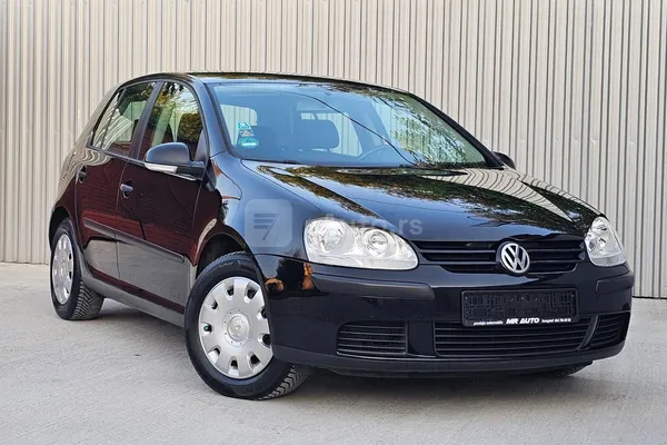 Volkswagen Golf 5 — polovni automobil