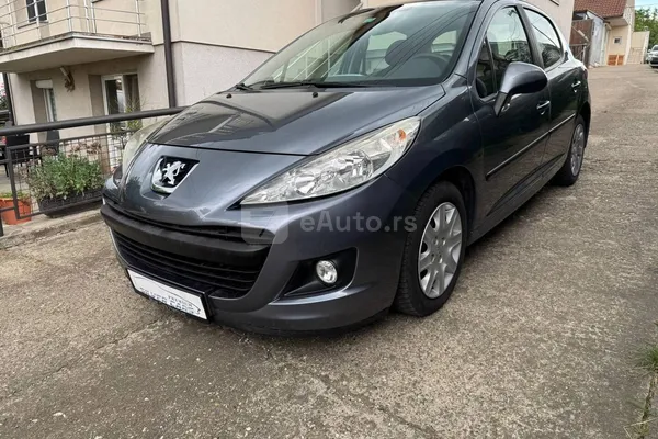 Peugeot 207 — polovni automobil