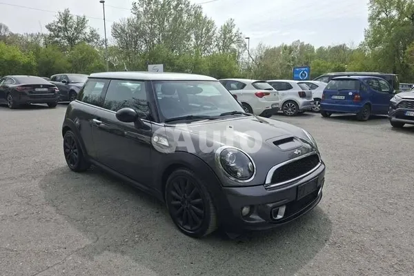 MINI Cooper S — polovni automobil