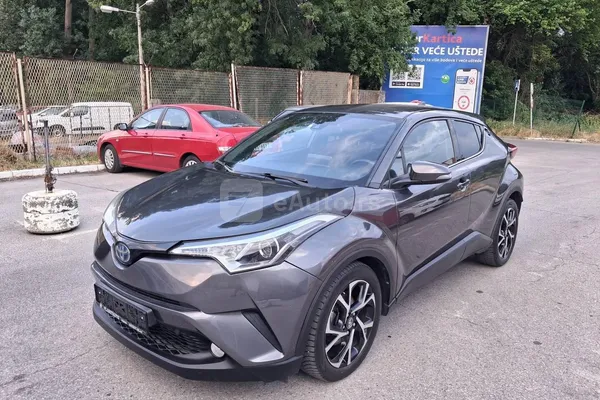 Toyota C-HR — polovni automobil
