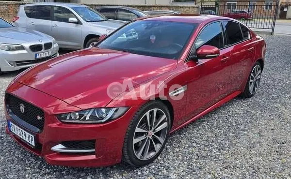 Jaguar XE — polovni automobil