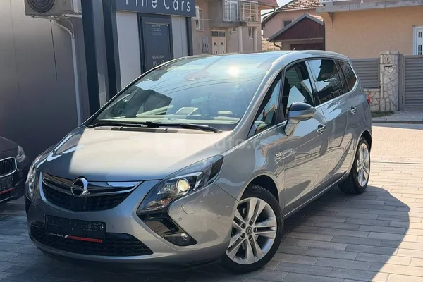 Opel Zafira — polovni automobil