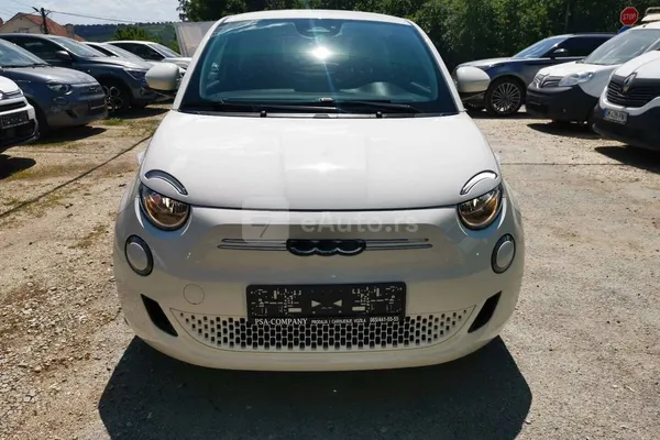 Fiat 500e — polovni automobil