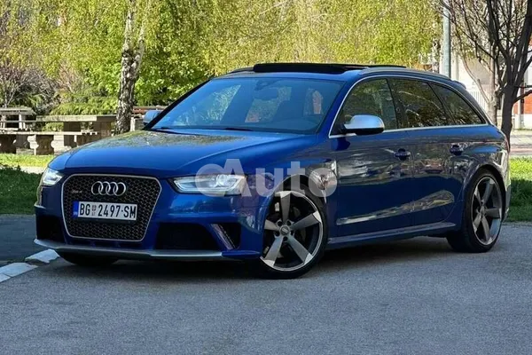 Audi RS4 — polovni automobil