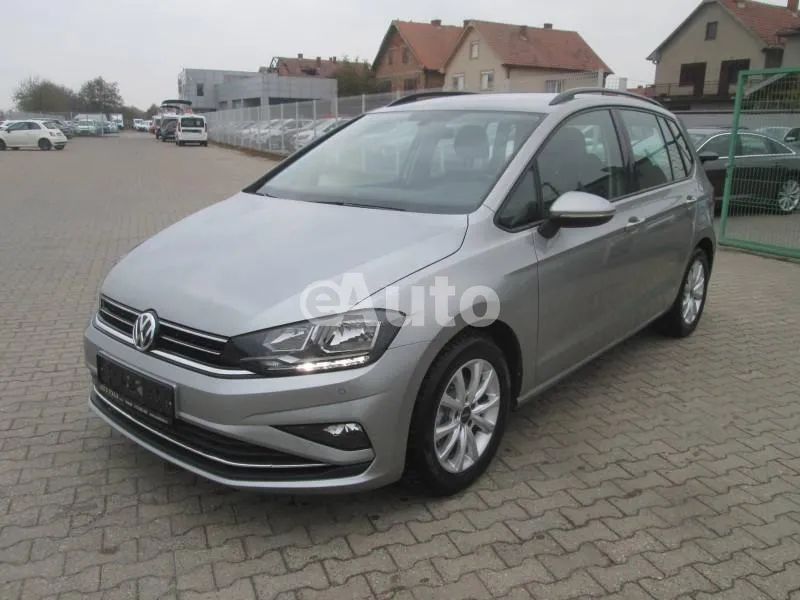 Volkswagen Golf Sportsvan — polovni automobil