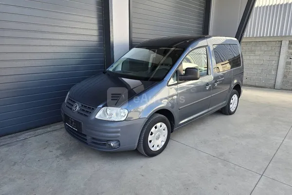 Volkswagen Caddy — polovni automobil