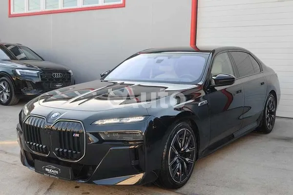 BMW 760 — polovni automobil