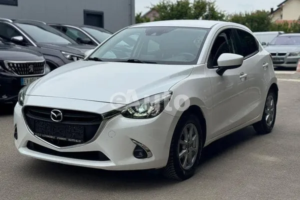 Mazda 2 — polovni automobil