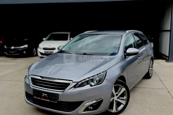 Peugeot 308 — polovni automobil