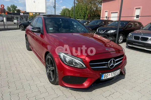 Mercedes Benz C 300 — polovni automobil