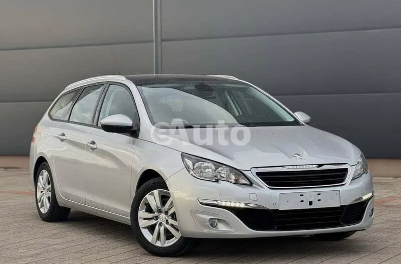 Peugeot 308 — polovni automobil