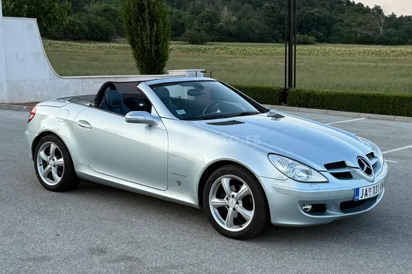 Mercedes Benz SLK 200 — polovni automobil