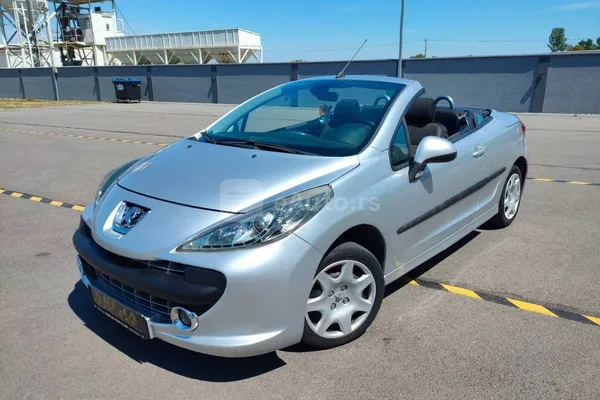 Peugeot 207 — polovni automobil