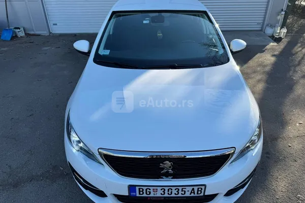 Peugeot 308 — polovni automobil