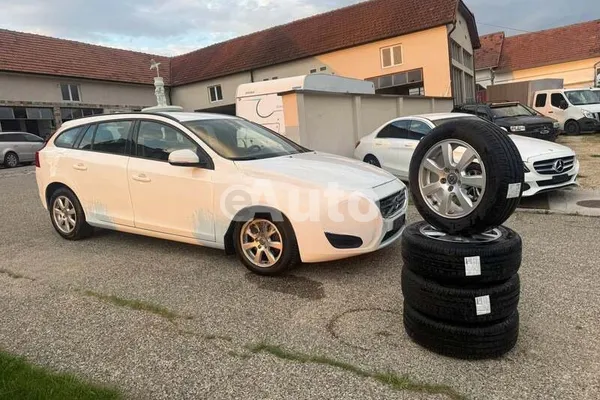 Volvo V60 — polovni automobil