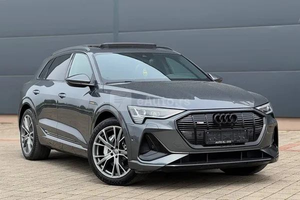 Audi e-tron — polovni automobil