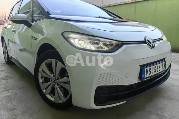 Volkswagen ID.3 — polovni automobil