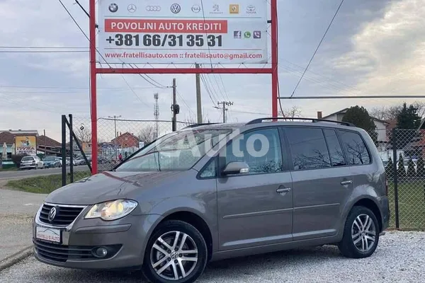 Volkswagen Touran — polovni automobil