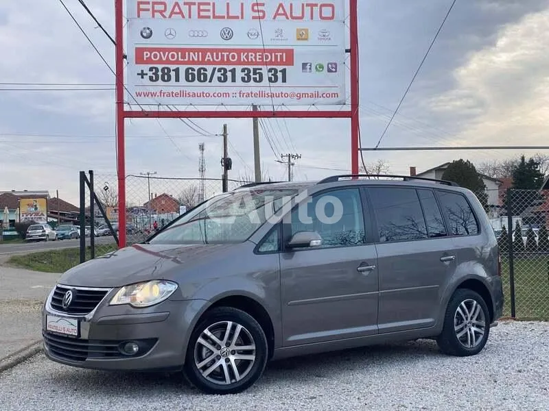Volkswagen Touran — polovni automobil