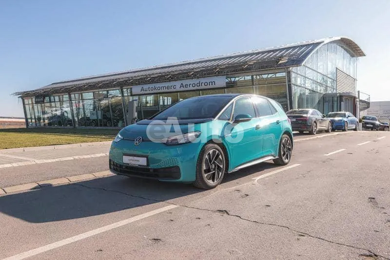 Volkswagen ID.3 — polovni automobil