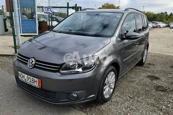 Volkswagen Touran — polovni automobil