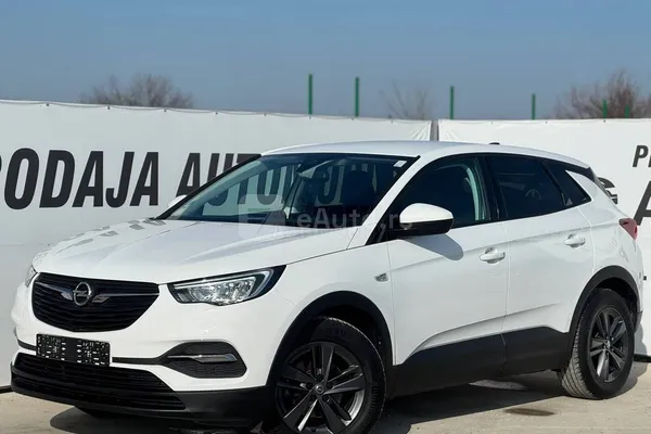 Opel Grandland X — polovni automobil