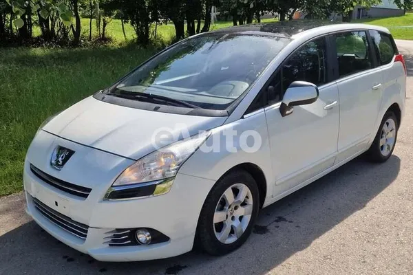 Peugeot 5008 — polovni automobil