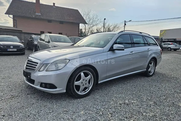 Mercedes Benz E 200 — polovni automobil