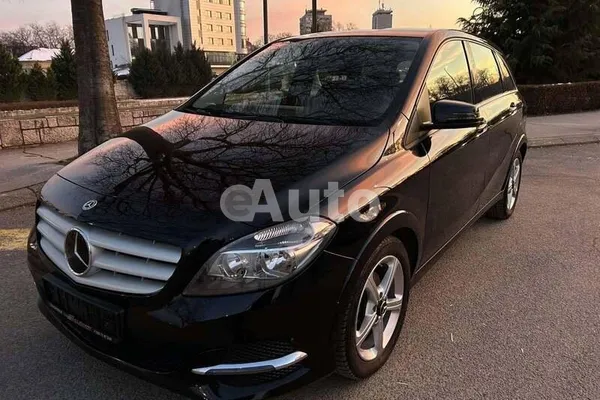 Mercedes Benz B 200 — polovni automobil