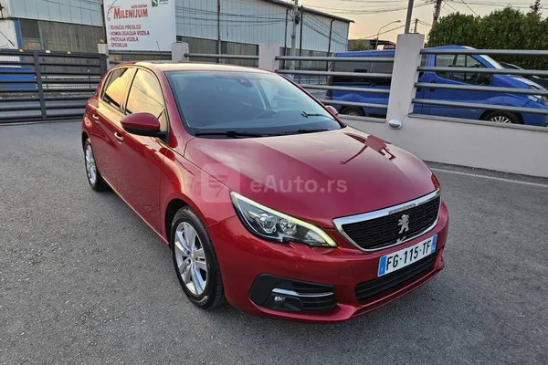 Peugeot 308 — polovni automobil