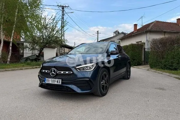 Mercedes Benz GLA 200 — polovni automobil
