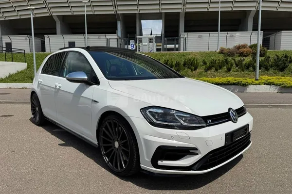 Volkswagen Golf 7 — polovni automobil