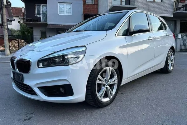 BMW 218 — polovni automobil