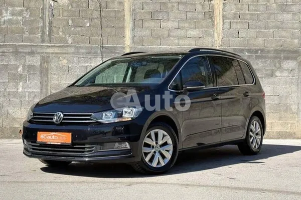 Volkswagen Touran — polovni automobil