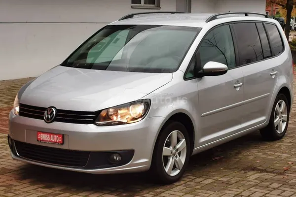 Volkswagen Touran — polovni automobil