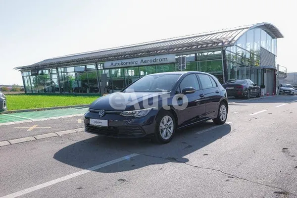 Volkswagen Golf 8 — polovni automobil