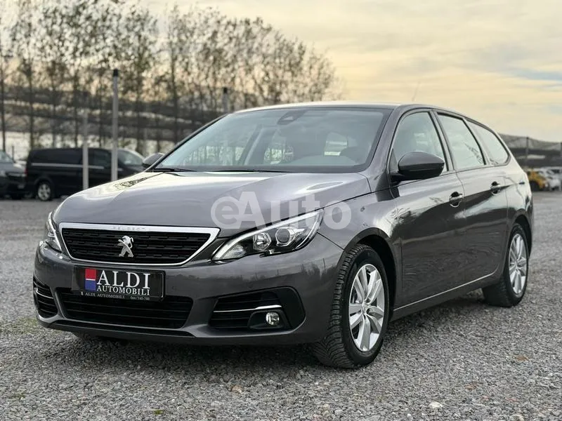 Peugeot 308 — polovni automobil