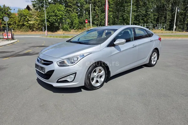 Hyundai i40 — polovni automobil