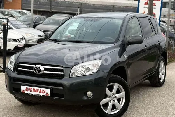 Toyota RAV 4 — polovni automobil