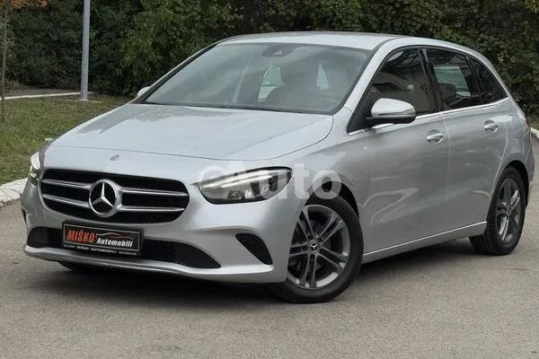 Mercedes Benz B 180 — polovni automobil