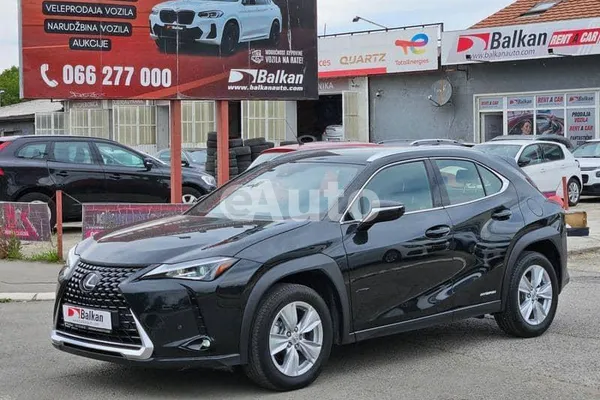 Lexus UX — polovni automobil