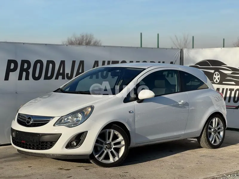 Opel Corsa D — polovni automobil