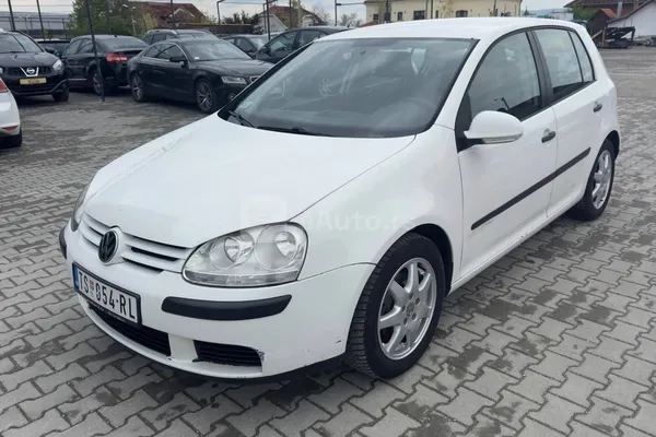 Volkswagen Golf 5 — polovni automobil