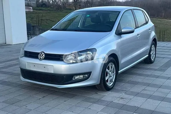 Volkswagen Polo — polovni automobil