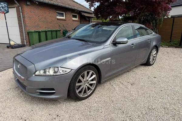 Jaguar XJ — polovni automobil