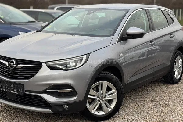 Opel Grandland X — polovni automobil