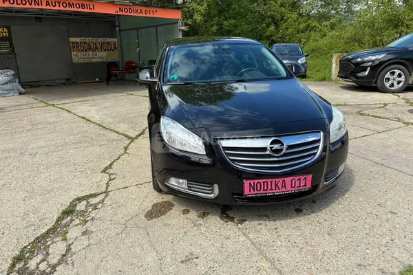 Opel Insignia — polovni automobil