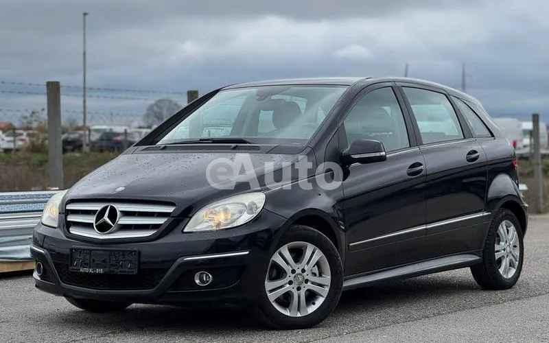 Mercedes Benz B 180 — polovni automobil