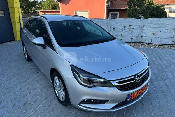 Opel Astra K — polovni automobil